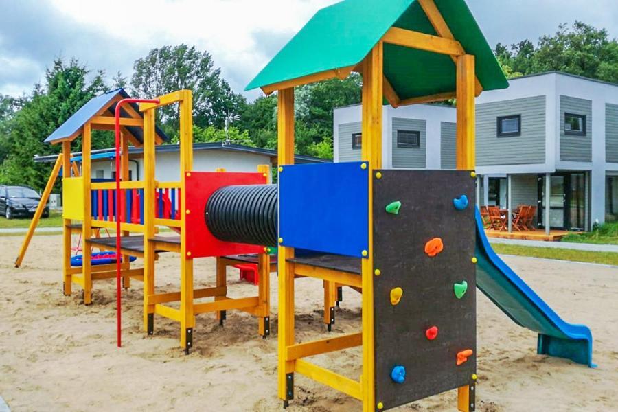 Вилла Osrodek Wypoczynkowy Akwamaryn Устроне-Морске Экстерьер фото